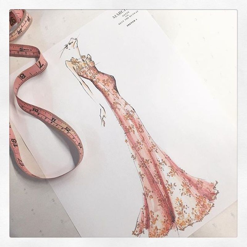 ماركيزا نووت تتعاون مع موقع Rent the Runway
